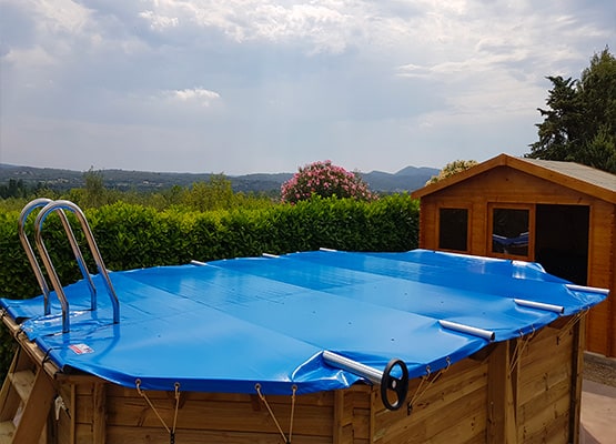 Bâche à barres pour piscine hors-sol